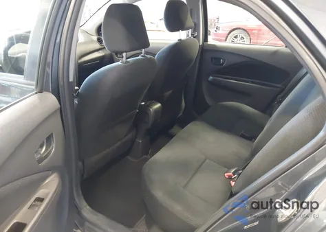 2012 Toyota Yaris z USA, uszkodzony, nr VIN JTDBT4K37CL029433